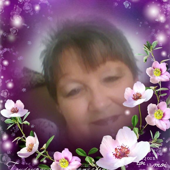 Meet your Posher, Carol - Picture 1 of 1